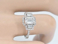 Witgouden trinity ring emerald diamant - afbeelding 3 van  10