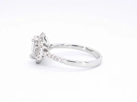 Witgouden trinity ring emerald diamant - afbeelding 7 van  10