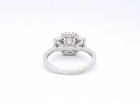 Witgouden trinity ring emerald diamant - afbeelding 9 van  10