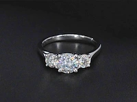 Witgouden trinity ring met 1.50 carat briljanten - afbeelding 5 van  9