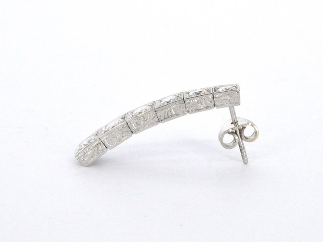 Witgouden vintage oorhangers met natuurlijke diamanten van 2.00 carat totaal - afbeelding 2 van  13