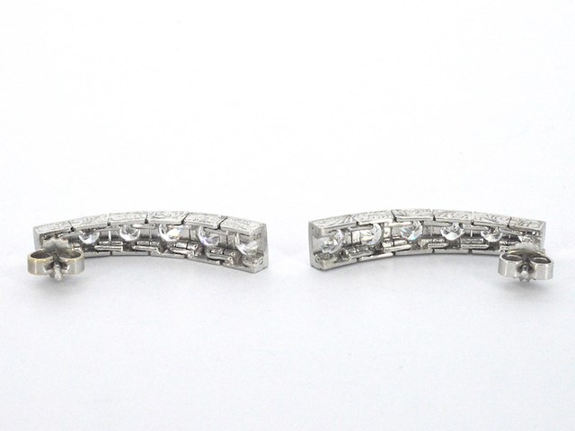 Witgouden vintage oorhangers met natuurlijke diamanten van 2.00 carat totaal - afbeelding 12 van  13