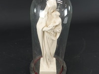 Witporseleinen maria met kind onder glazen stolp - afbeelding 2 van  5
