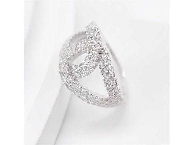 Witte design ring volledig gezet met witte briljanten - afbeelding 4 van  9