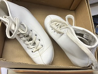 Witte kinderschaats vierkante doos maat 30 - afbeelding 2 van  5