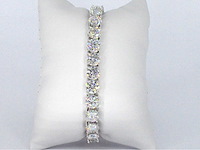 Witte tennisarmband met briljanten - afbeelding 6 van  7