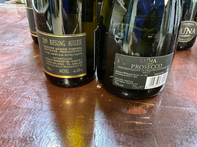 Witte wijn en prosecco (12x) - afbeelding 5 van  5