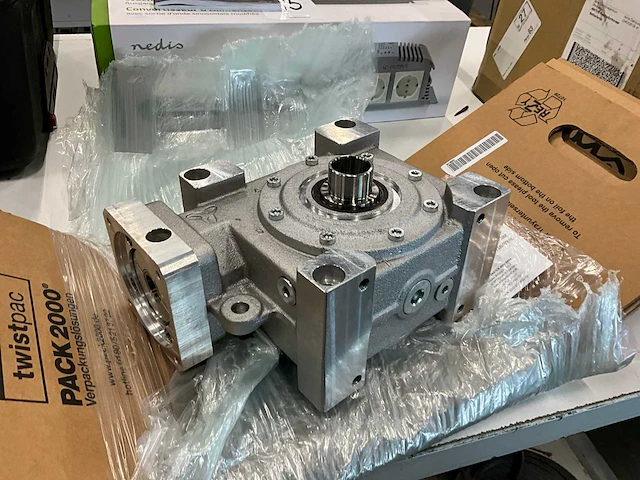 Wittenstein v-drive b5 reductor / gearbox - afbeelding 1 van  4