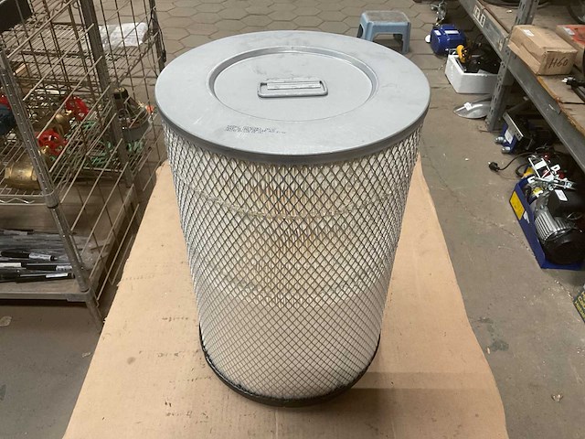 Wix 49561 intake air filter element (3x) - afbeelding 1 van  5