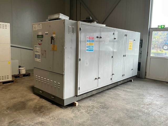 Wkk - g12v 183a - power generator - 2006 - afbeelding 1 van  16