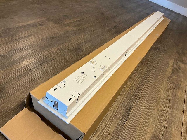 Wl essentials led inbouwarmatuur met louvre, 1720 mm, 33 w, 3500 lm, 4000 k (30x) - afbeelding 3 van  19