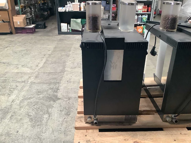 Wmf - 1400 - koffiemachine - afbeelding 4 van  5