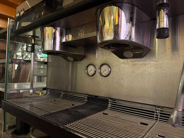 Wmf - 2-groeps espressomachine - afbeelding 8 van  9