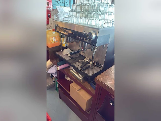 Wmf - 2 groeps espressomachine - afbeelding 2 van  3