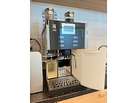 Wmf 1400 - warme- drankenautomaat met melkkoeler - afbeelding 1 van  1