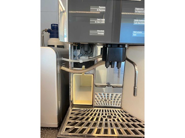 Wmf 1400 - warme- drankenautomaat met melkkoeler - afbeelding 12 van  21
