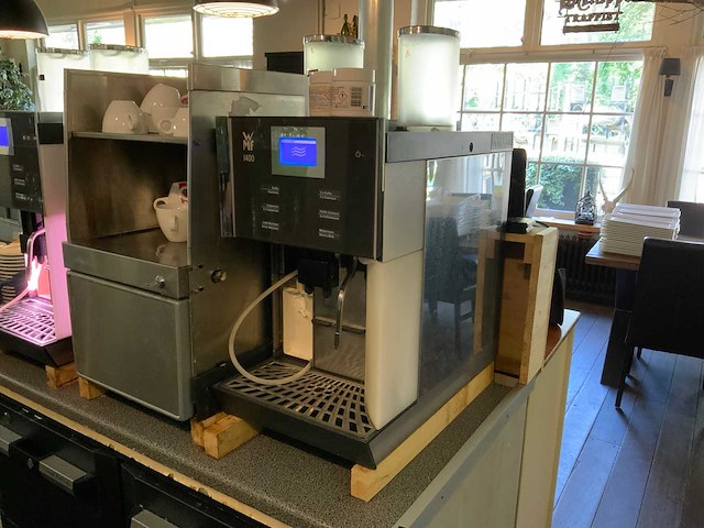 Wmf 1400 meerkeuze koffiemachine - afbeelding 2 van  5