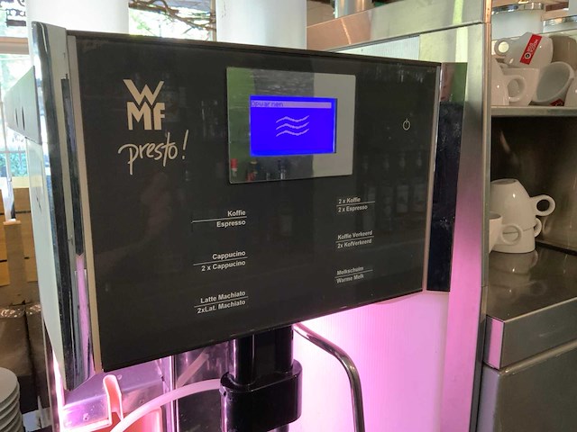 Wmf 1400 presto meerkeuze koffiemachine - afbeelding 1 van  5