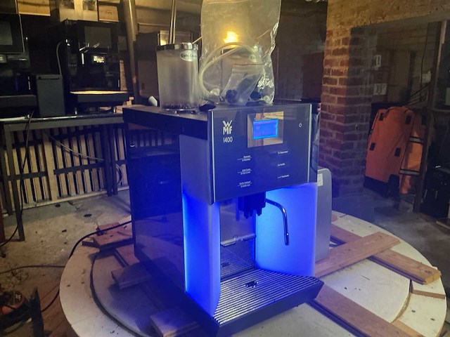 Wmf q31400 koffiemachine - afbeelding 3 van  9