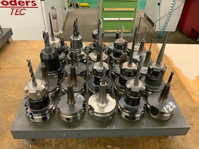 Wmt freesgereedschaphouder (25x) - afbeelding 1 van  15