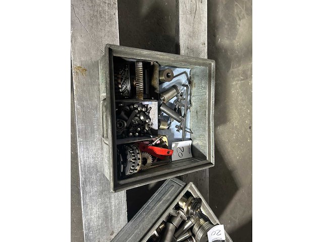 Wmw gotha - swu250 2 - tool grinding machine - 1982 - afbeelding 3 van  21