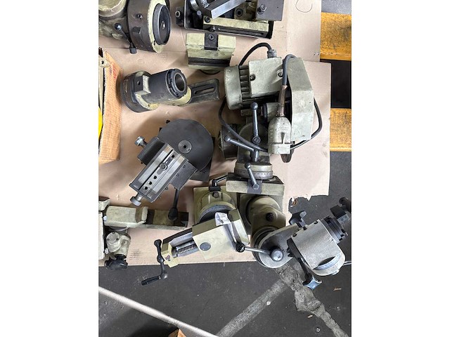 Wmw gotha - swu250 2 - tool grinding machine - 1982 - afbeelding 7 van  21