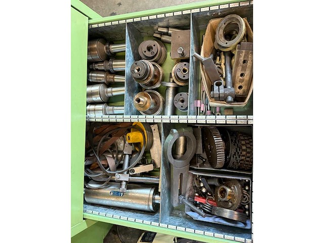 Wmw gotha - swu250 2 - tool grinding machine - 1982 - afbeelding 13 van  21