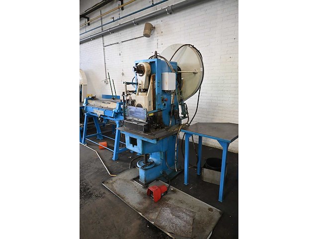 Wmw veb peev 25/2 excenterpers - afbeelding 3 van  4