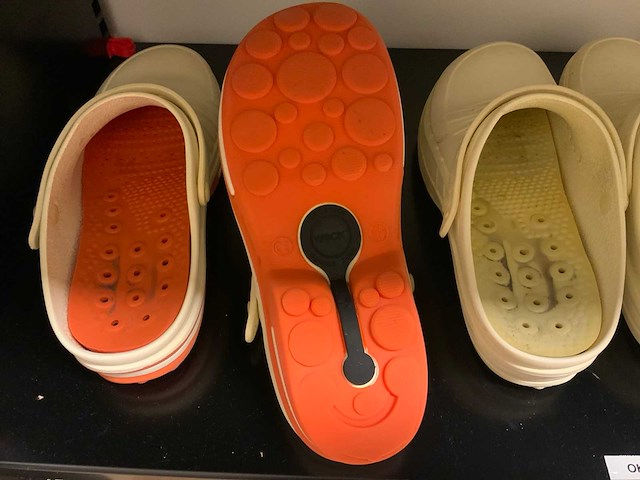 Wock partij medische klompen - afbeelding 2 van  10