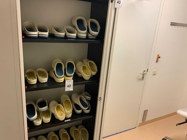 Wock partij medische klompen - afbeelding 3 van  10