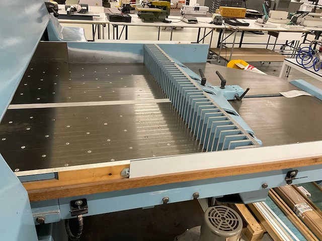 Wohlenberg 155 papiersnijmachine - afbeelding 14 van  16