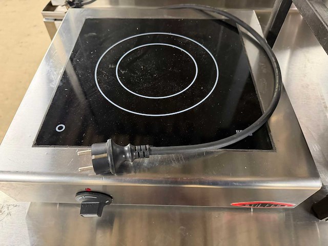 Wok - kookplaat / grill - bakkooklijn - afbeelding 2 van  3