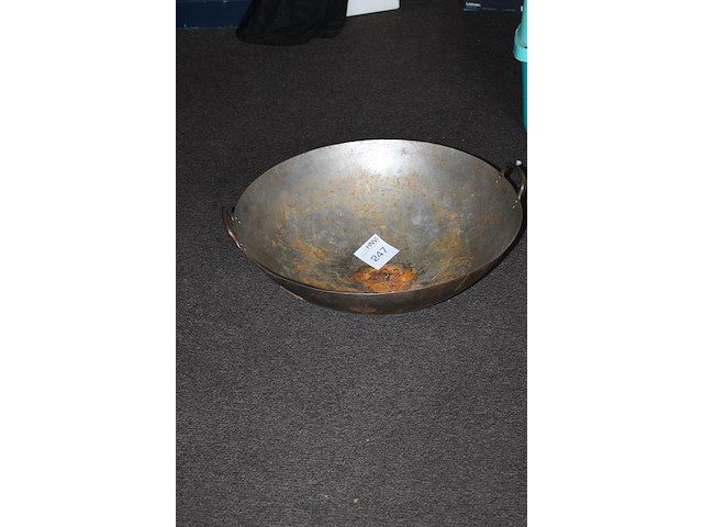 Wokpan met doorsnede 55 cm. - afbeelding 2 van  2