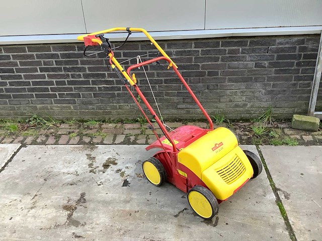 Wolf garten uv32 e verticuteermachine - afbeelding 1 van  3