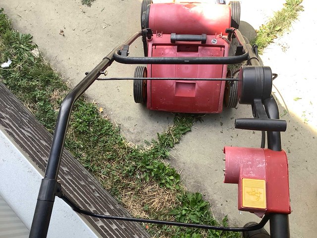 Wolf garten uv34e verticuteermachine - afbeelding 4 van  4