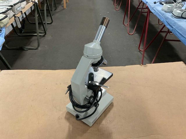 Wolfe microscope - afbeelding 3 van  7