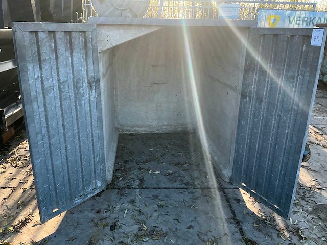 Wolff afval verzamel bunker - afbeelding 7 van  9