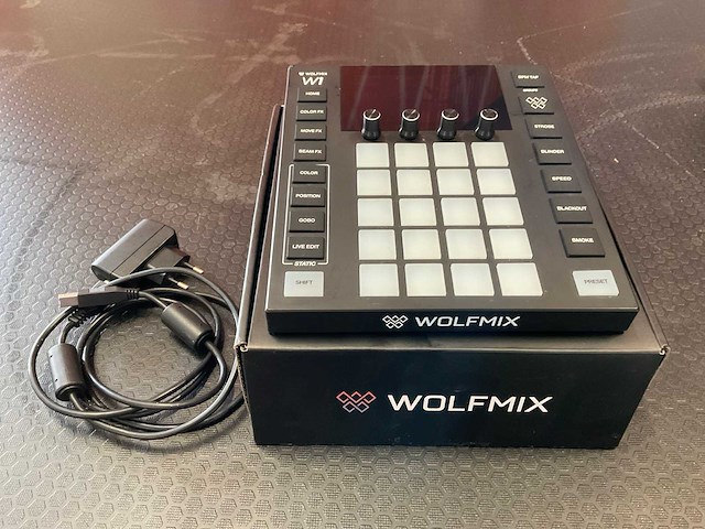Wolfmix w1 lichtconsole - afbeelding 1 van  6