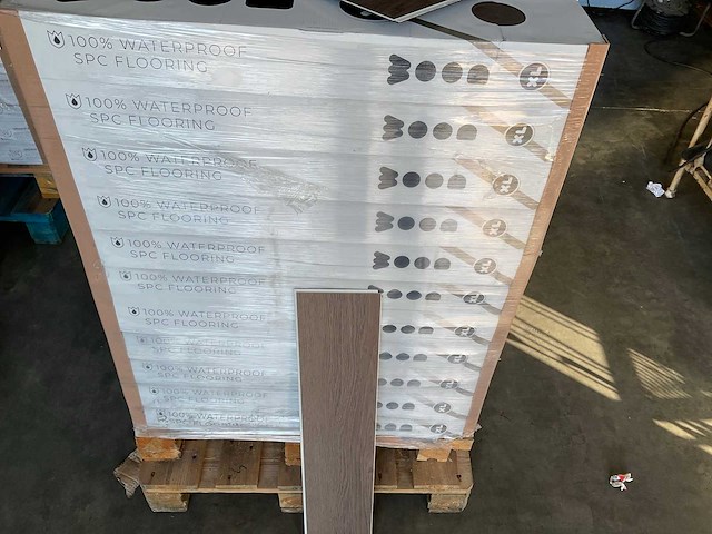 Wood wb-208-hb walnut oak pvc click vloer (45m2) - afbeelding 3 van  4