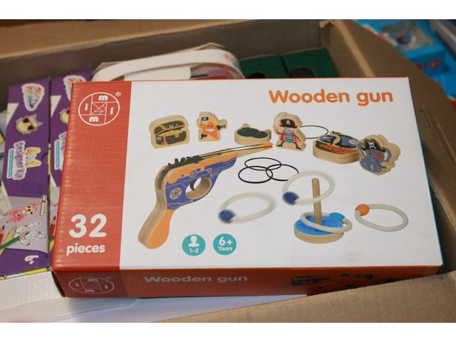 Wooden gun speelgoed 1x in ds 18 - afbeelding 1 van  3