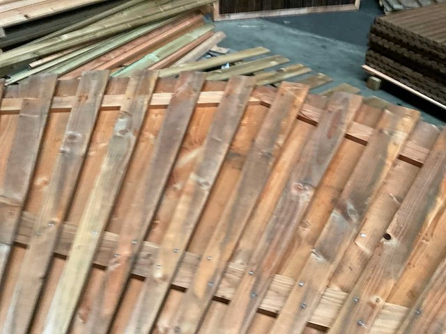 Woodvision geïmpregneerd douglas tuinscherm 180x180 cm (2x) - afbeelding 4 van  9