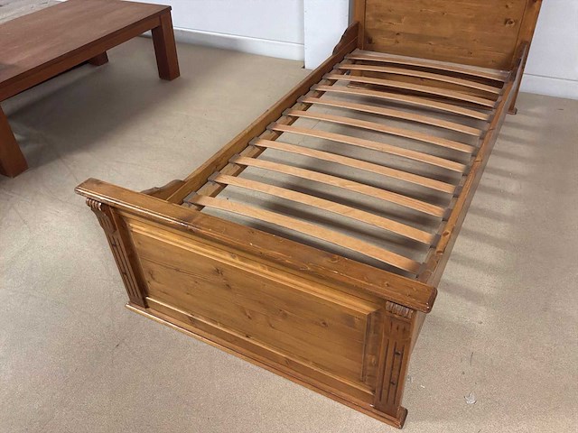 Woody bedframe - afbeelding 7 van  10