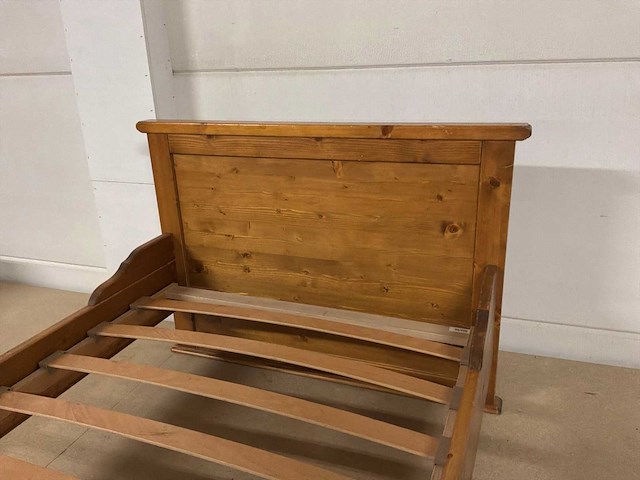 Woody bedframe - afbeelding 8 van  10