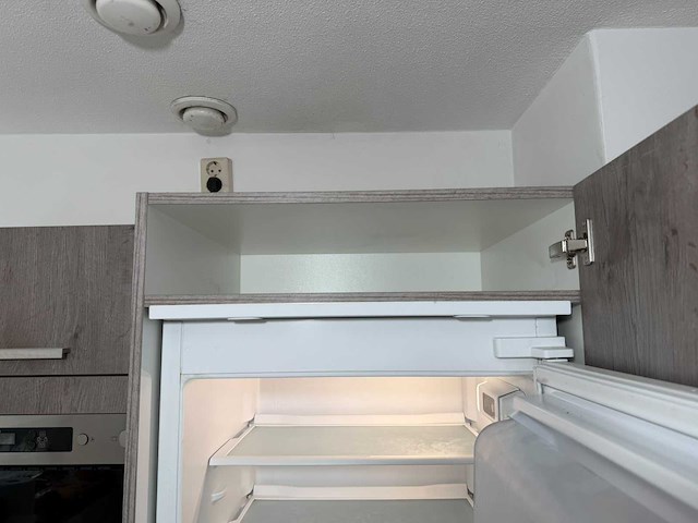 Wooning - keuken met whirlpool apparatuur - afbeelding 20 van  32