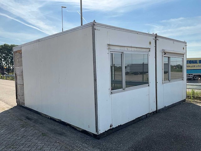 Woonunit / tinyhouse 36m2 (marge) - afbeelding 1 van  16
