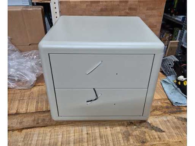 Woood - rune - nachtkastje - afbeelding 4 van  6