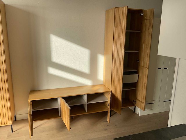 Woood new gravure tv meubel en hoge kast (2x) - afbeelding 2 van  7