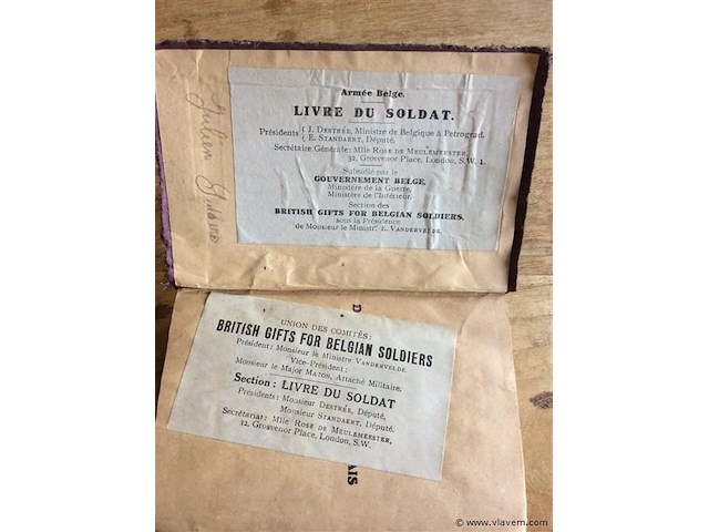 Woordenboek " petit dictionaire français" - afbeelding 2 van  2