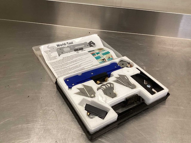 World-tool glas en tegelsnijder - afbeelding 1 van  8