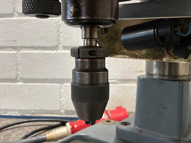 Worner b4 tafelboormachine - afbeelding 4 van  6